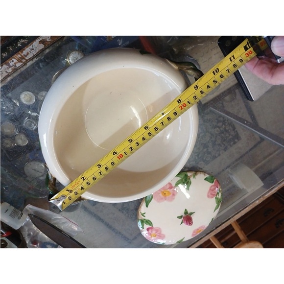 VTG Franciscan "Dessert Rose" Casserole Vegetable Dish w / Lid Exc. Chip Free - Picture 4 of 5